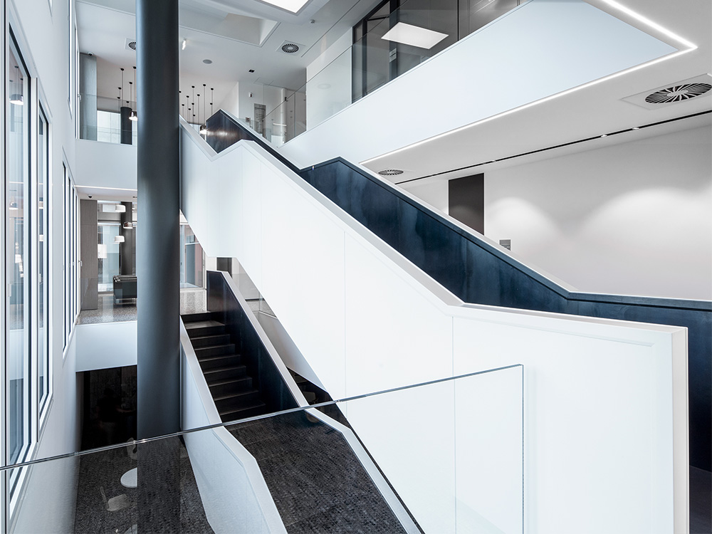 QEducational Carosello3